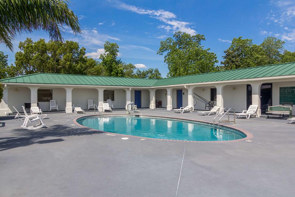 Motel 6 Waycross Exterior foto